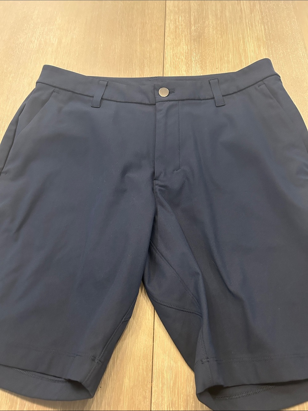 Mens Lululemon  Navy commissionStretch Shorts 7‎ inch inseam